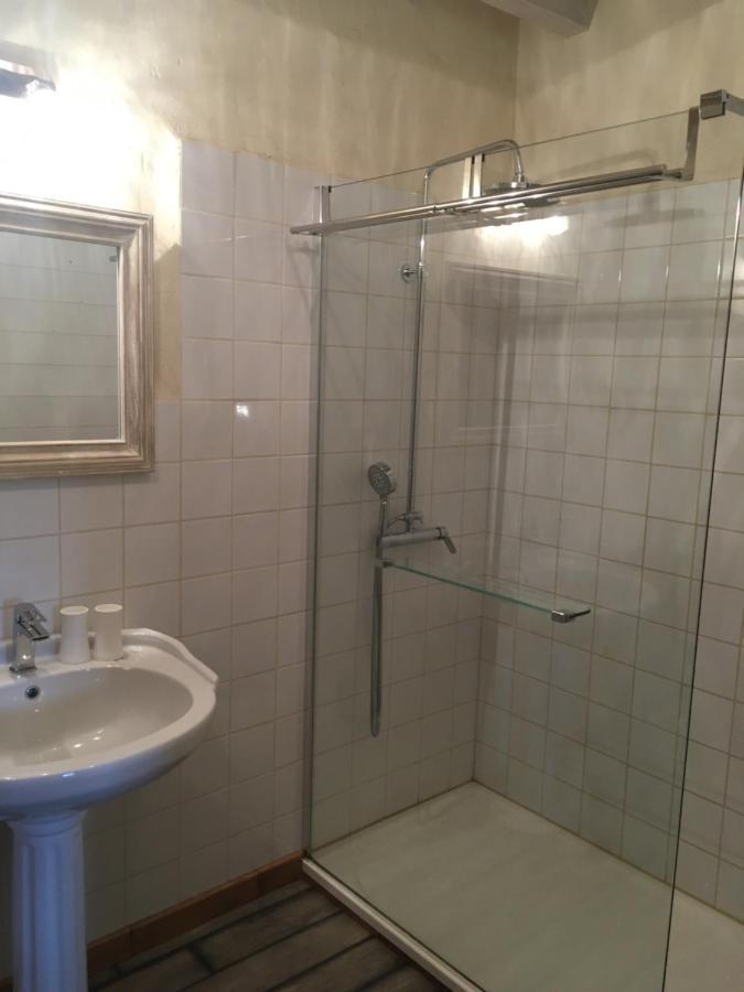 Les 5 Petits Lapins Bed & Breakfast Bar Екстериор снимка