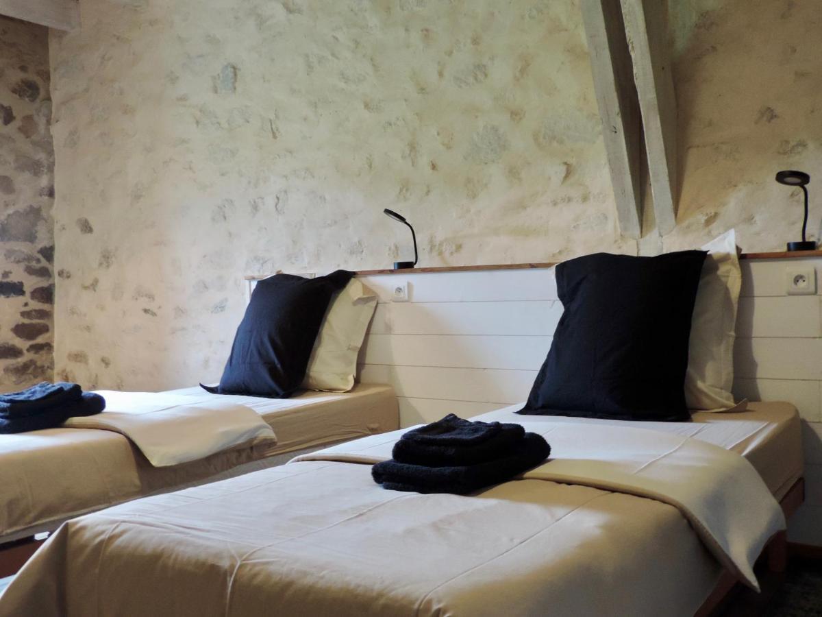 Les 5 Petits Lapins Bed & Breakfast Bar Екстериор снимка