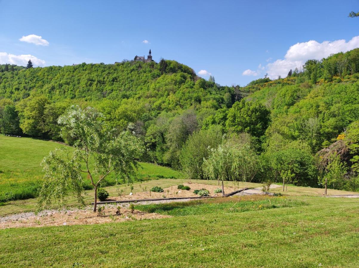 Les 5 Petits Lapins Bed & Breakfast Bar Екстериор снимка