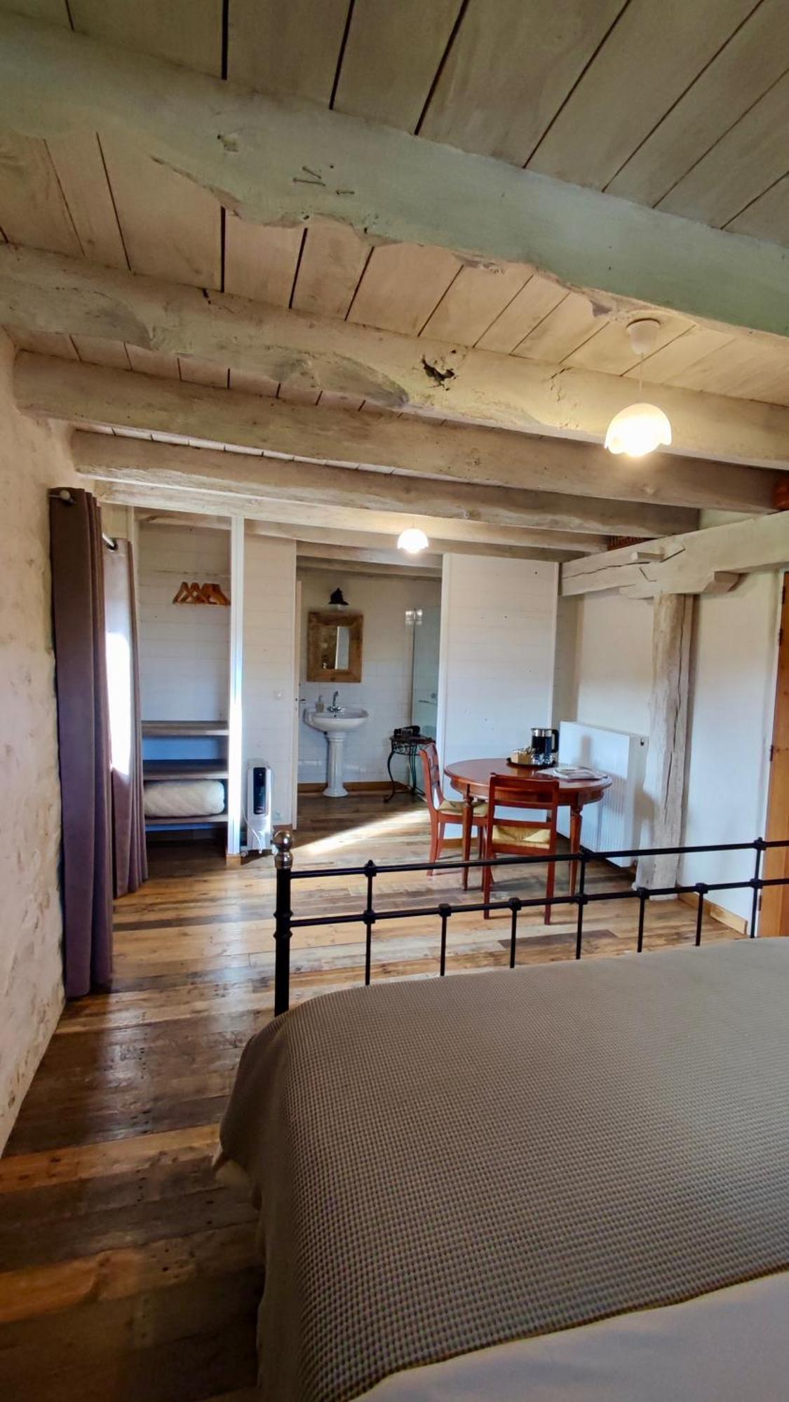 Les 5 Petits Lapins Bed & Breakfast Bar Екстериор снимка